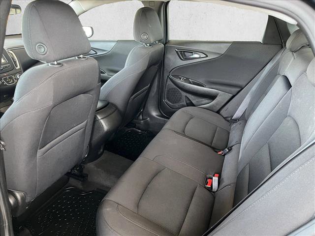 Used 2017 Chevrolet Malibu LS FWD image 10