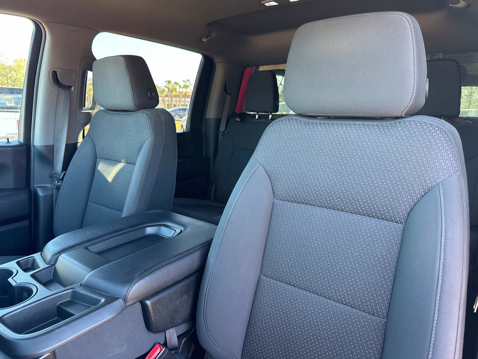 Used 2020 Chevrolet Silverado 2500 Custom w/ Custom Value Package image 20