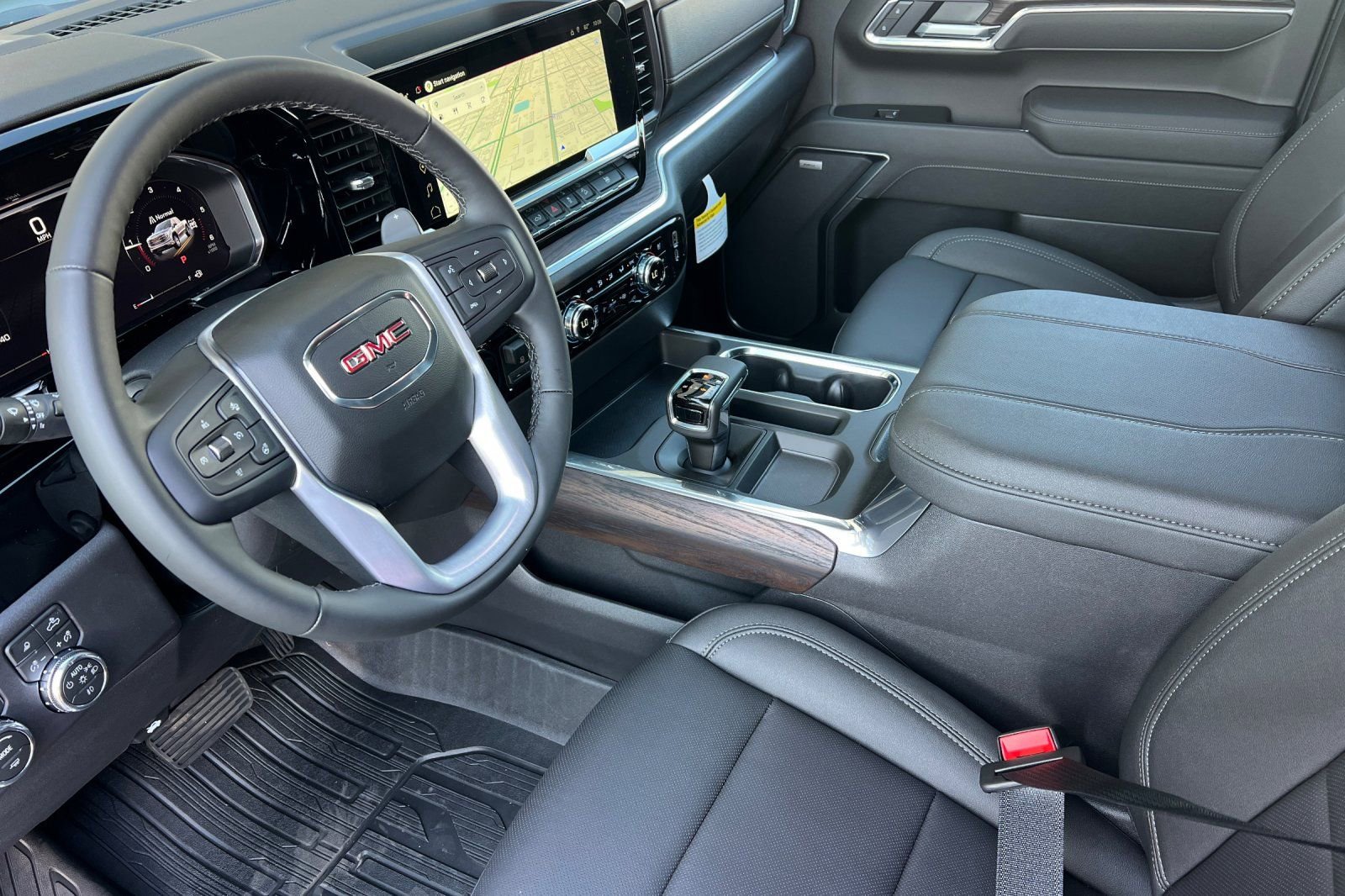 New 2026 GMC Sierra 1500 SLT w/ SLT Premium Plus Package AWD/4WD image 8