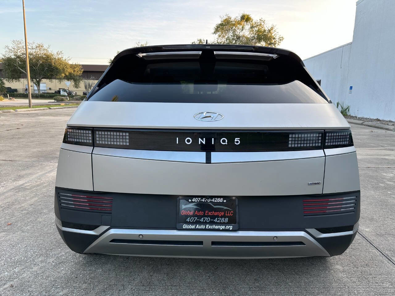 Used 2023 Hyundai Ioniq 5 SEL w/ Cargo Package image 4
