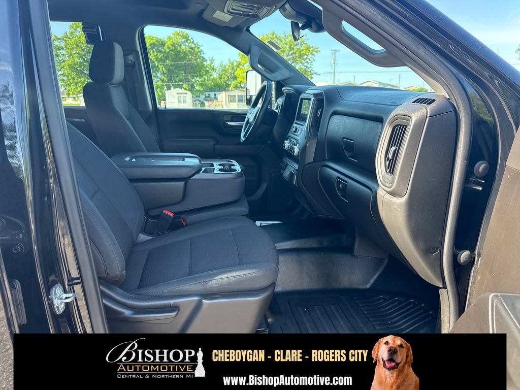 Used 2024 GMC Sierra 3500 Pro w/ Convenience Package AWD/4WD image 19