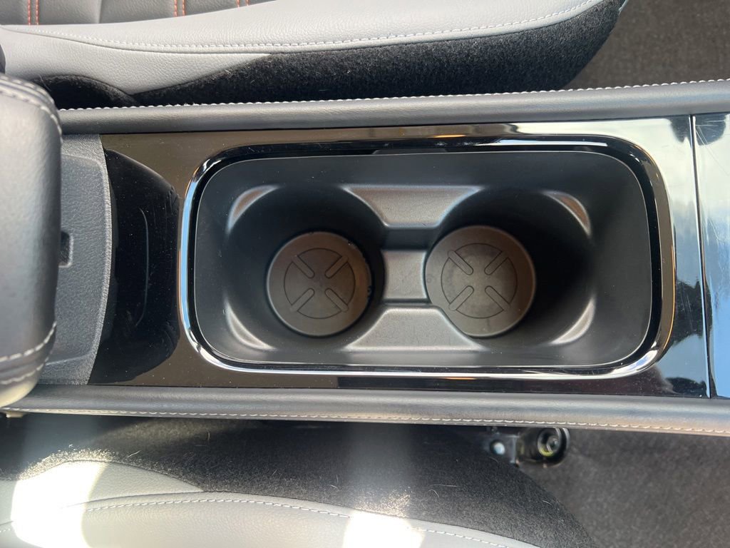 Certified 2023 Nissan Kicks SR w/ SR Premium Package FWD image 25