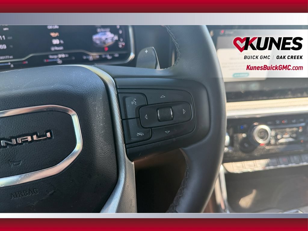 Used 2024 GMC Sierra 1500 Denali w/ Technology Package AWD/4WD image 29