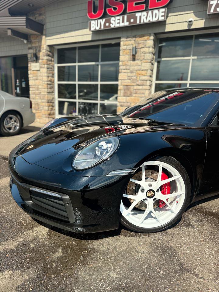 Used 2020 Porsche 911 Carrera S RWD image 3