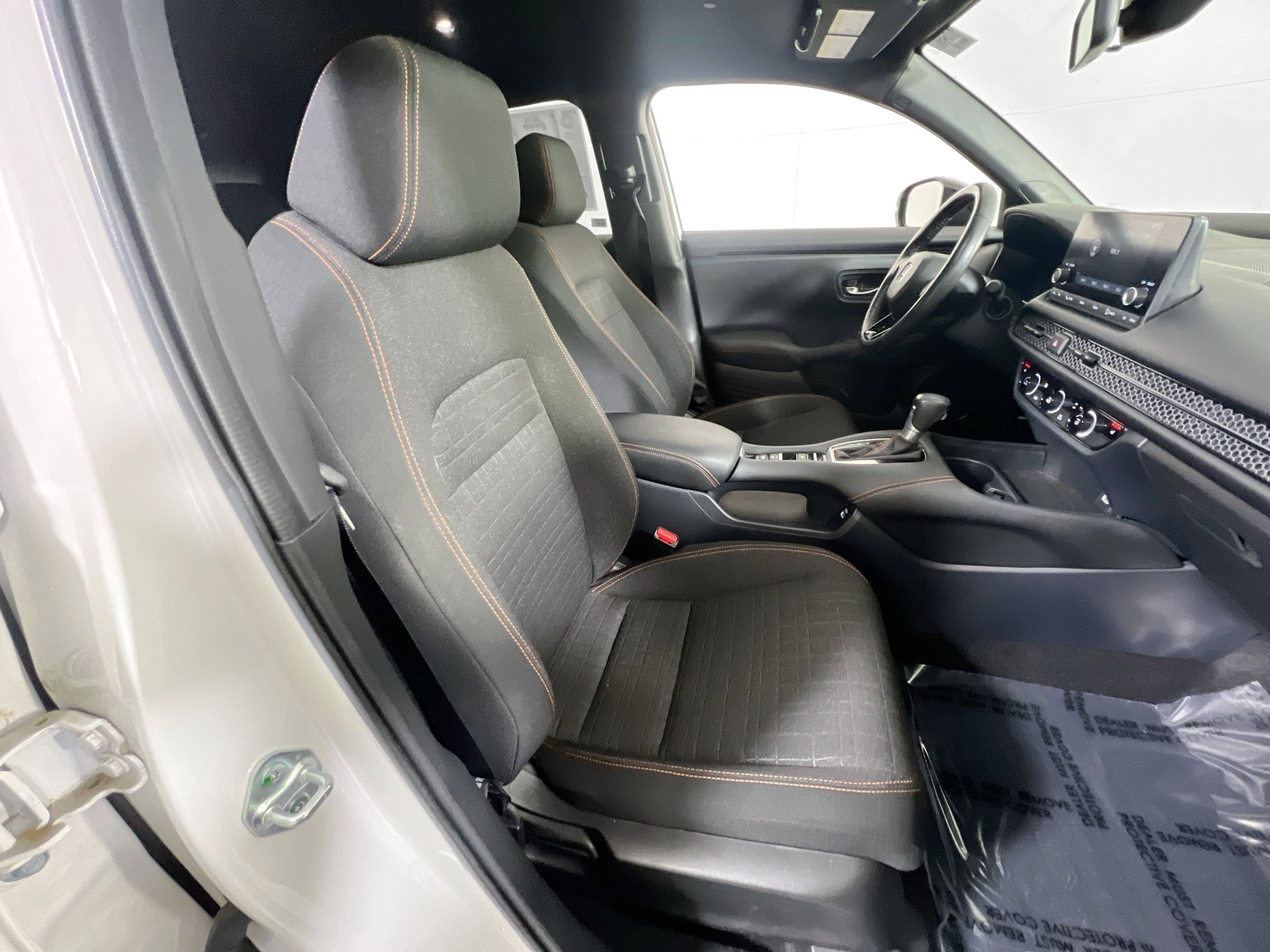 Used 2023 Honda HR-V Sport image 25