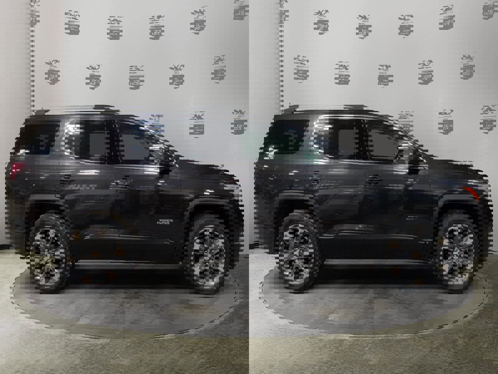 Used 2018 GMC Acadia SLT image 6