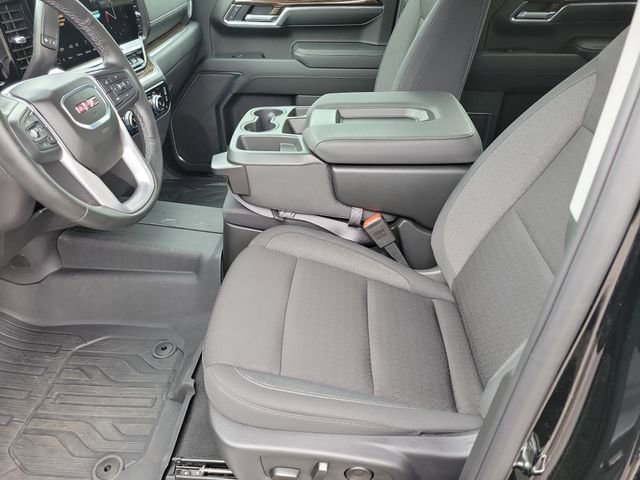 Used 2025 GMC Sierra 1500 Elevation w/ LPO, Elevation Black Package AWD/4WD image 15