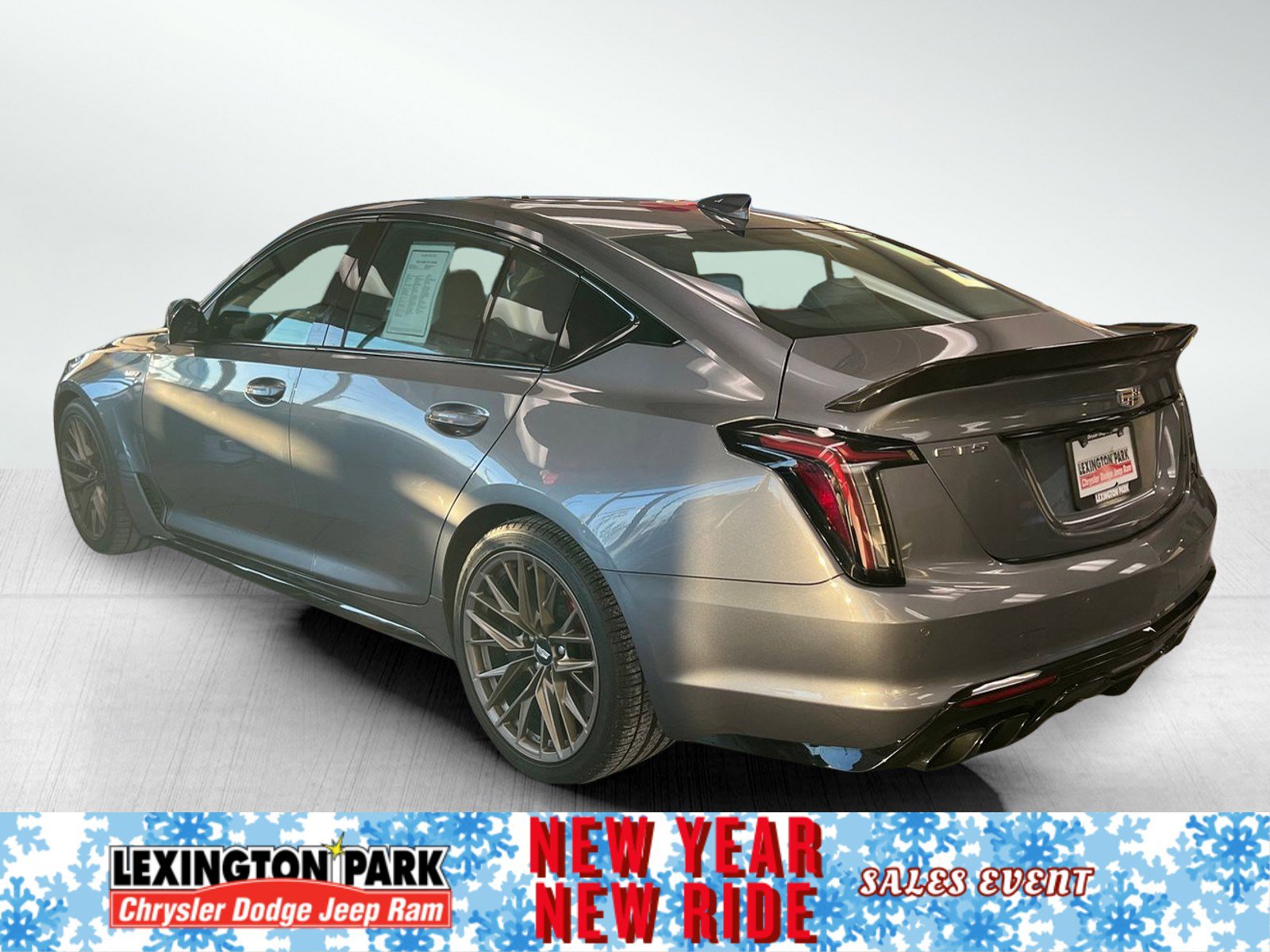 Used 2022 Cadillac CT5 V Blackwing image 8