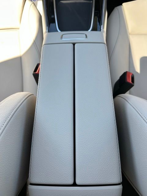 New 2026 Mercedes-Benz GLB 250 4MATIC image 36
