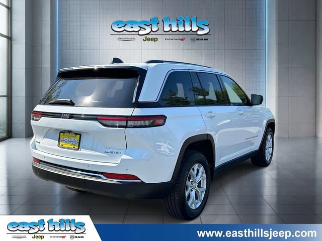 Used 2023 Jeep Grand Cherokee Limited AWD/4WD image 3