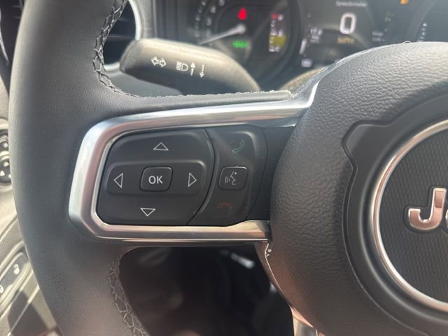 Certified 2025 Jeep Wrangler Unlimited Sahara AWD/4WD image 14