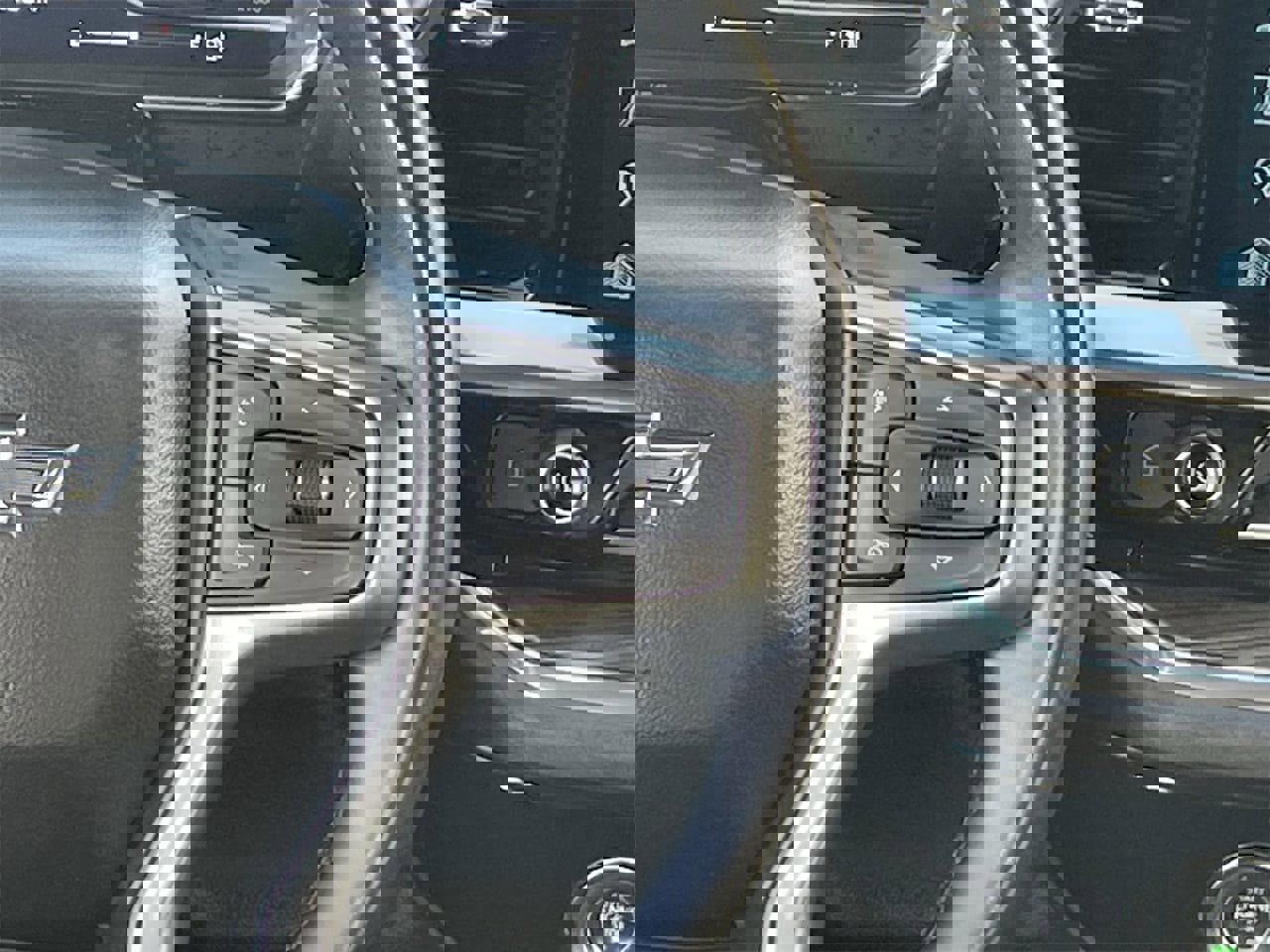 Used 2024 Chevrolet Silverado 1500 RST image 23