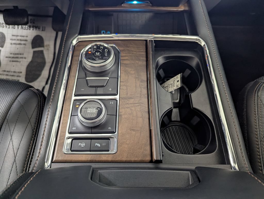 Certified 2020 Ford Expedition Platinum AWD/4WD image 27