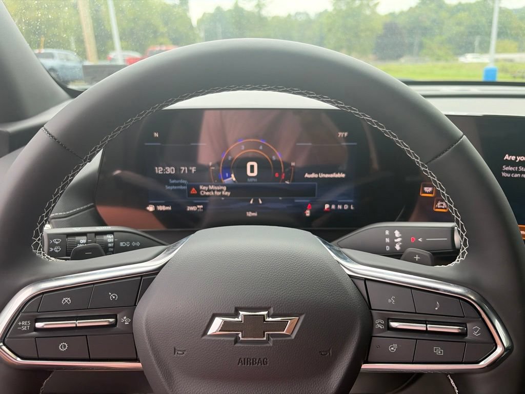 New 2027 Chevrolet Traverse LT w/ Midnight/Sport Edition AWD/4WD image 16