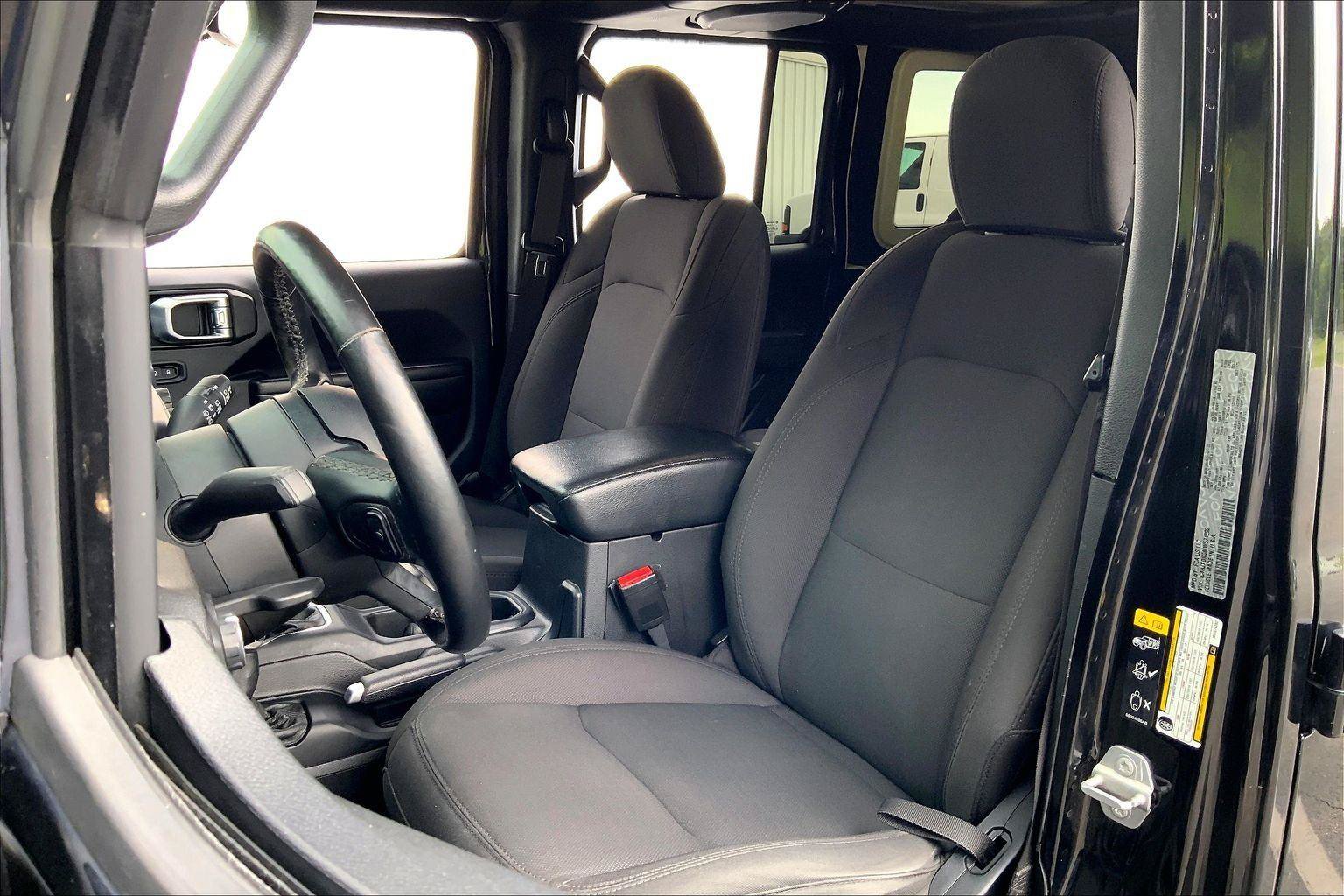 Used 2021 Jeep Wrangler Unlimited Sport AWD/4WD image 21