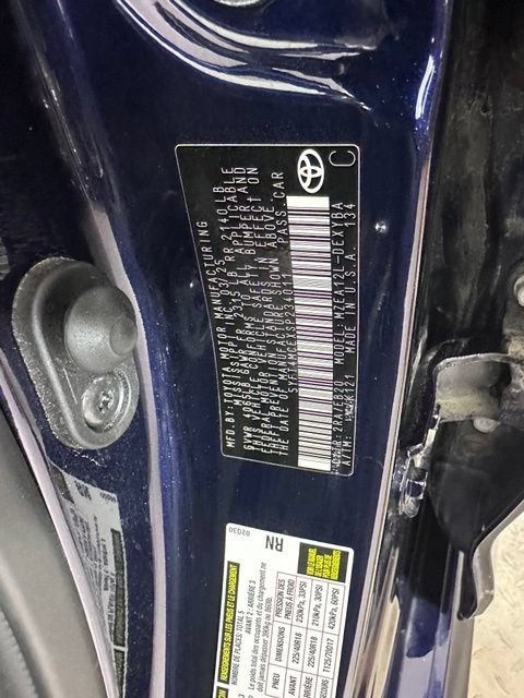 Used 2025 Toyota Corolla XSE FWD image 31