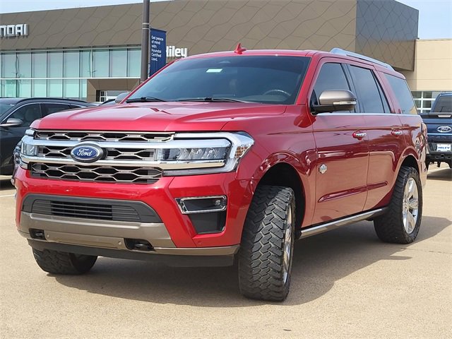 Used 2022 Ford Expedition King Ranch image 2