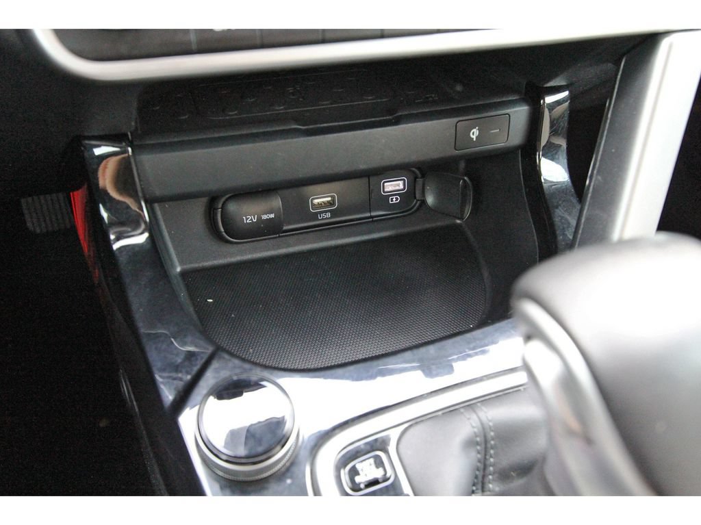 Certified 2022 Kia Seltos SX w/ Sunroof Package AWD/4WD image 29