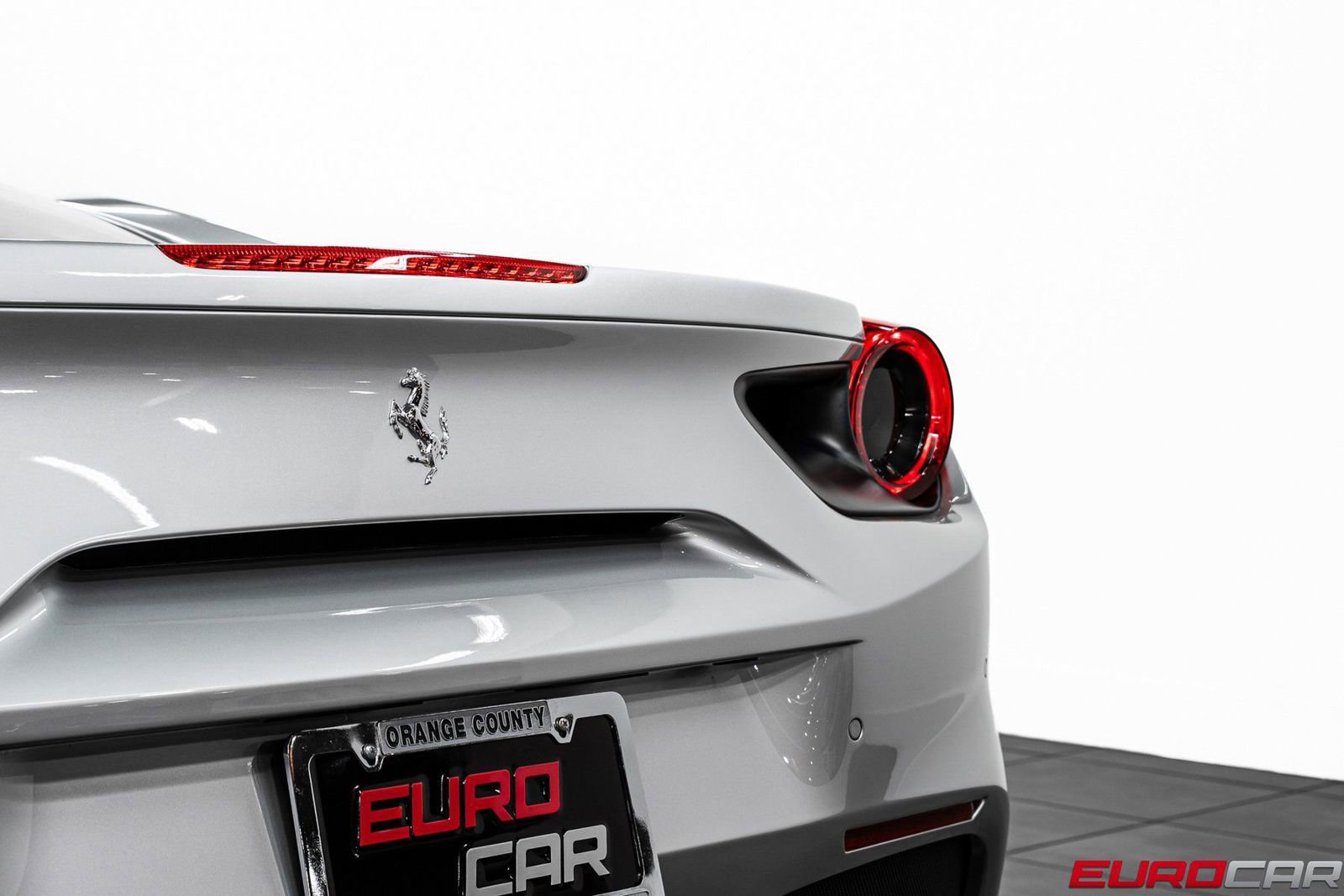 Used 2016 Ferrari 488 GTB image 21