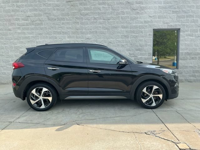 Used 2016 Hyundai Tucson Limited w/ Option Group 03 AWD/4WD image 15