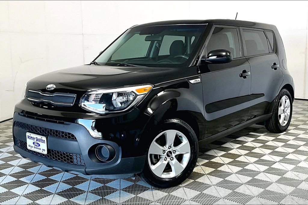 Used 2019 Kia Soul image 2