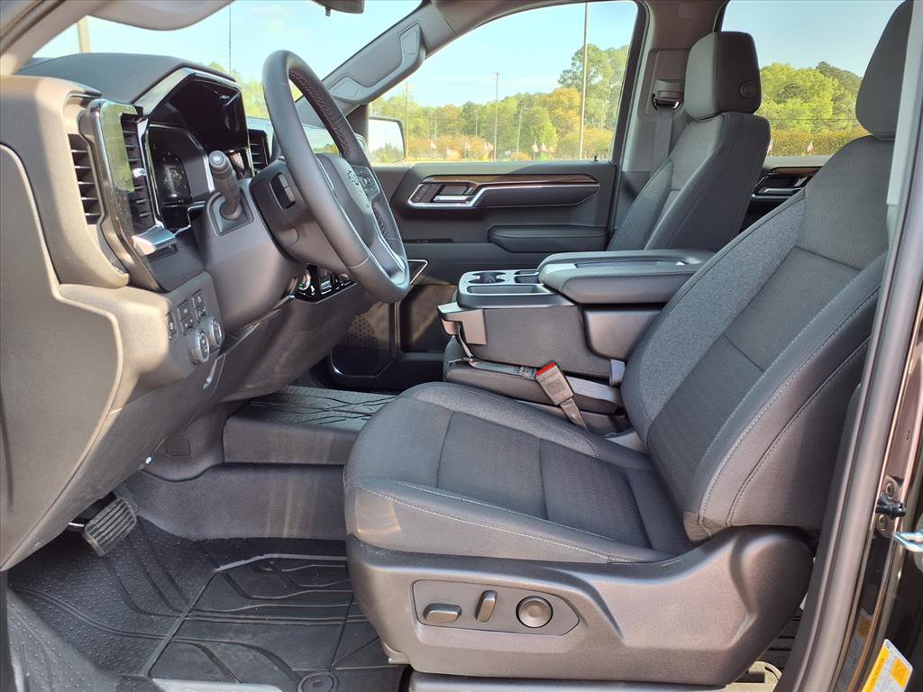 Used 2026 Chevrolet Silverado 1500 RST image 3