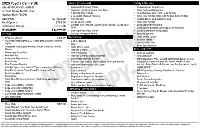 Used 2025 Toyota Camry SE image 6