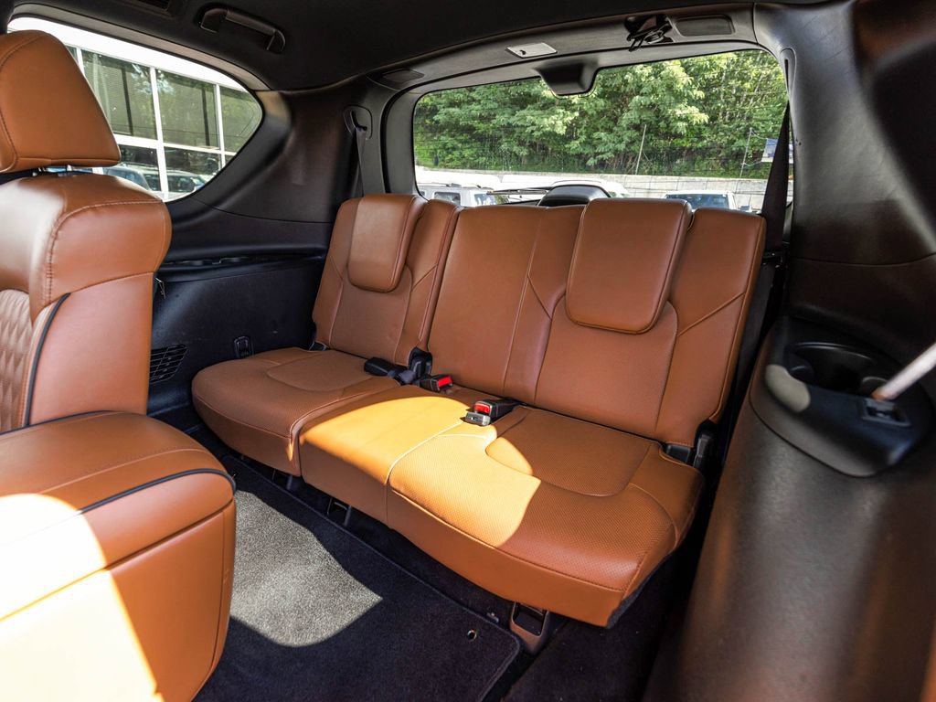 Used 2024 INFINITI QX80 Sensory AWD/4WD image 31