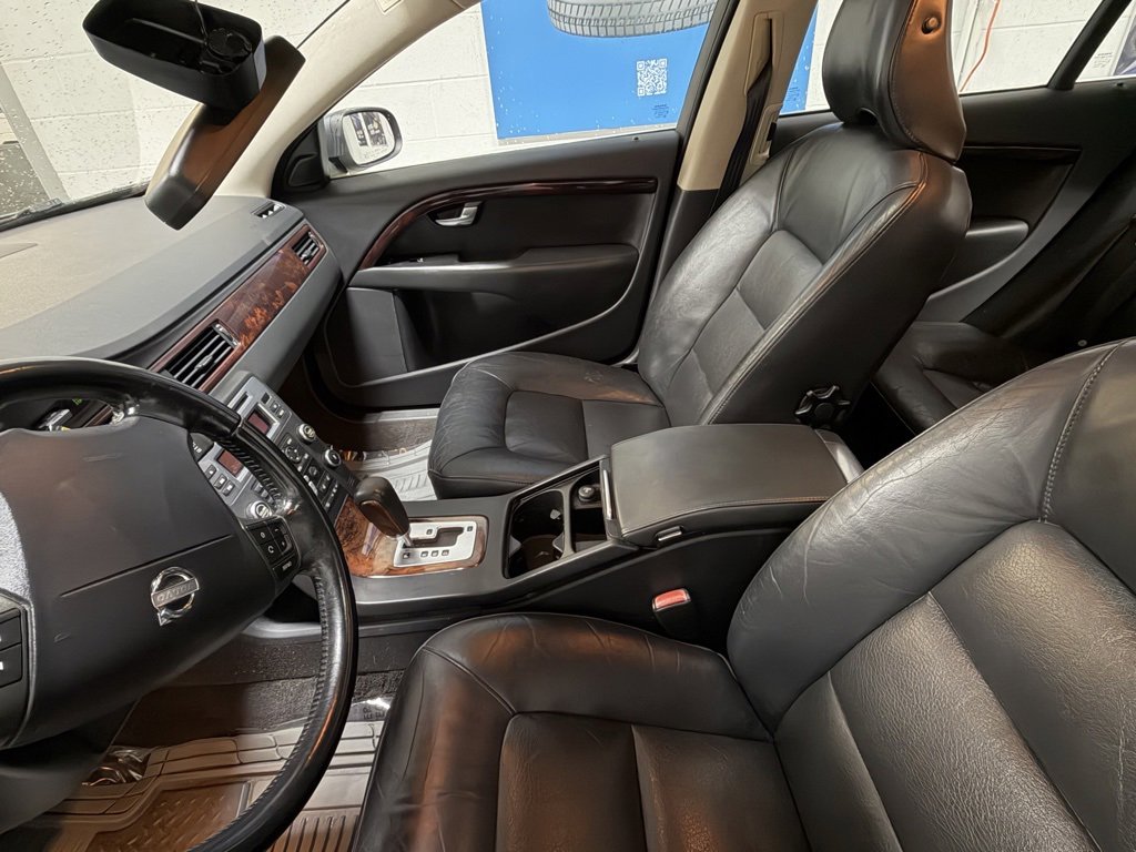 Used 2007 Volvo S80 3.2 image 8