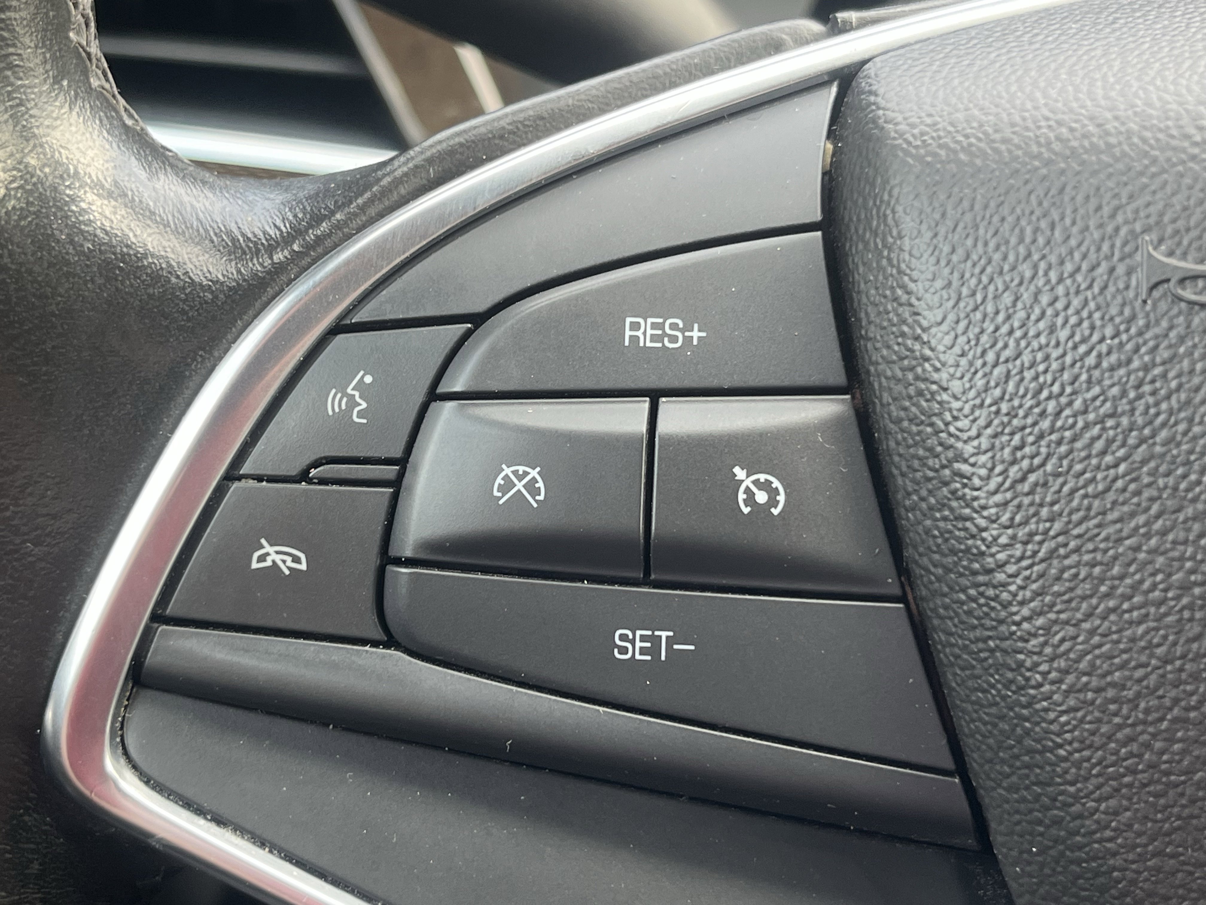 Used 2018 Cadillac CT6 Luxury AWD/4WD image 19