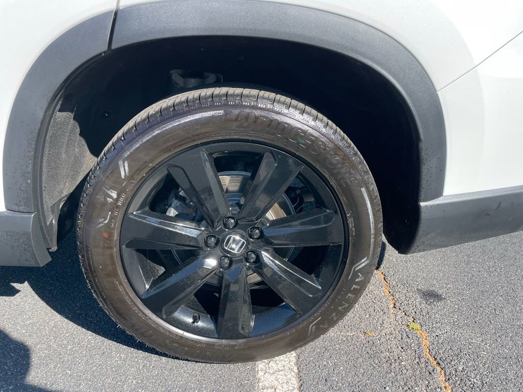 Certified 2025 Honda Pilot Black Edition image 46