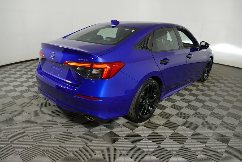 Used 2024 Honda Civic Sport image 3