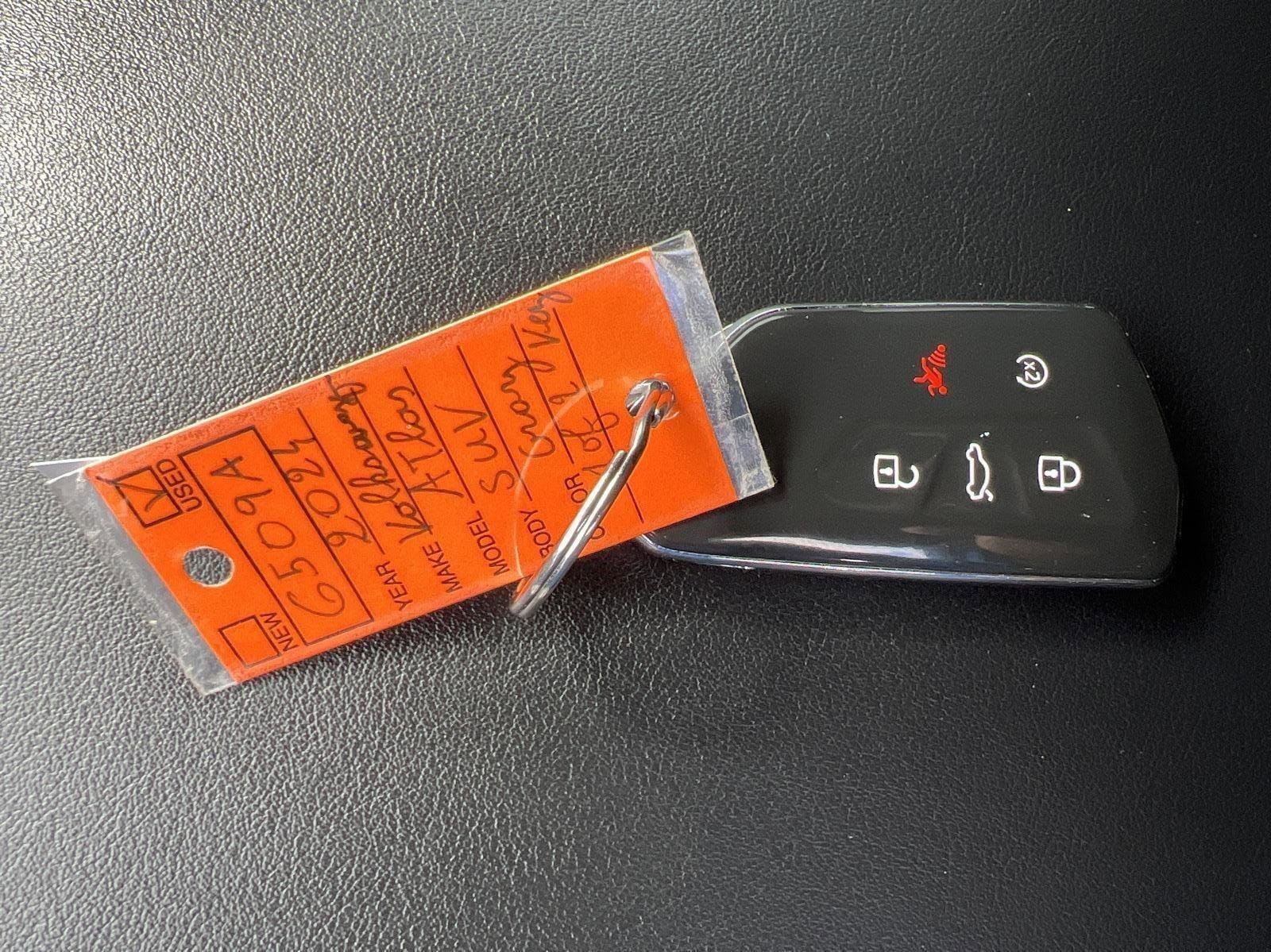 Used 2024 Volkswagen Atlas Cross Sport SE image 27