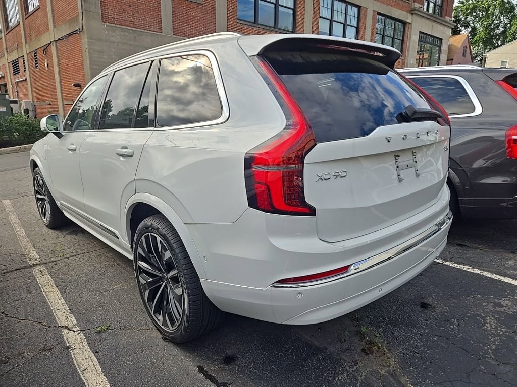 New 2025 Volvo XC90 T8 Ultra image 6