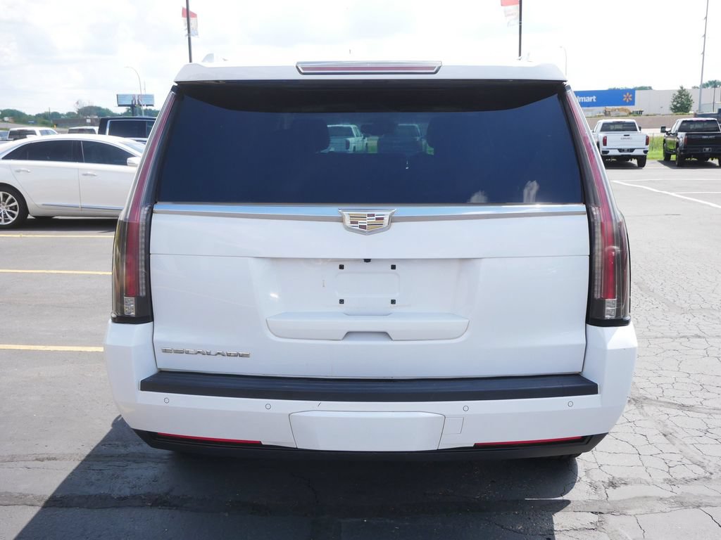 Used 2016 Cadillac Escalade ESV Luxury AWD/4WD image 6