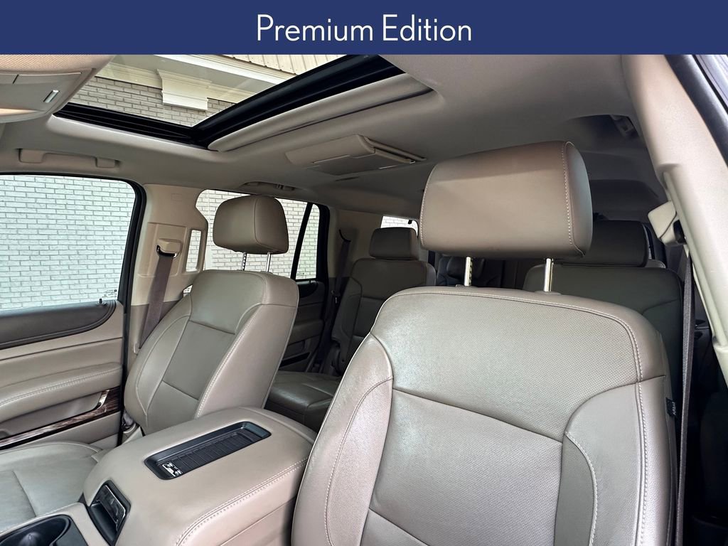 Used 2017 GMC Yukon SLT w/ Premium Edition image 8