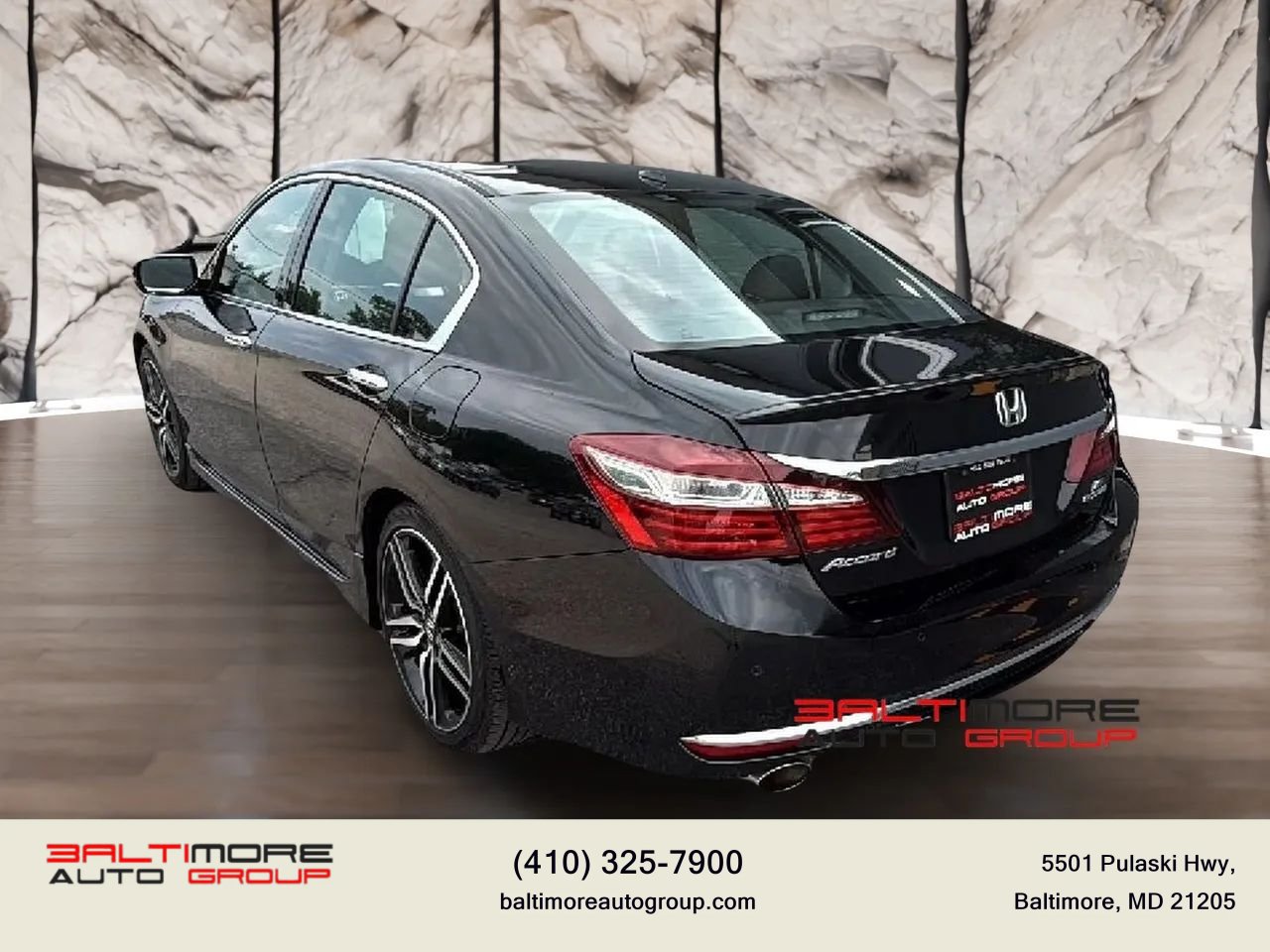 Used 2016 Honda Accord Touring image 6