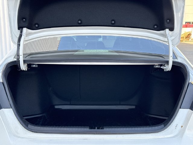 Used 2025 Honda Accord Sport image 32