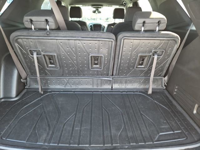 Used 2023 Chevrolet Traverse LT image 8
