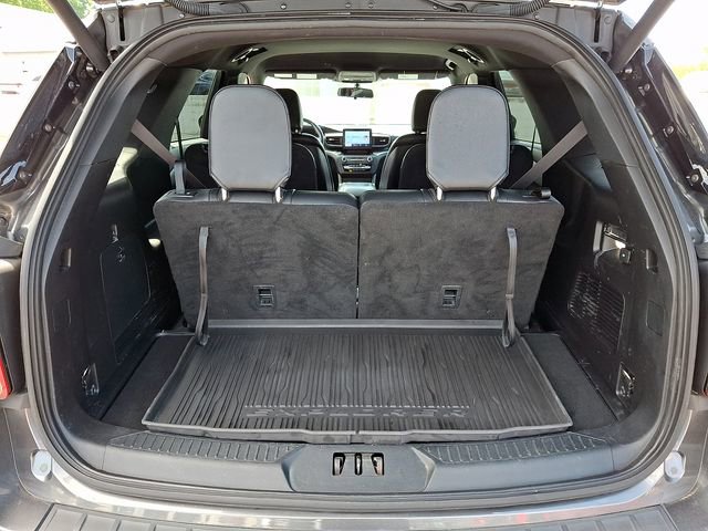 Used 2020 Ford Explorer XLT w/ Equipment Group 202A image 29