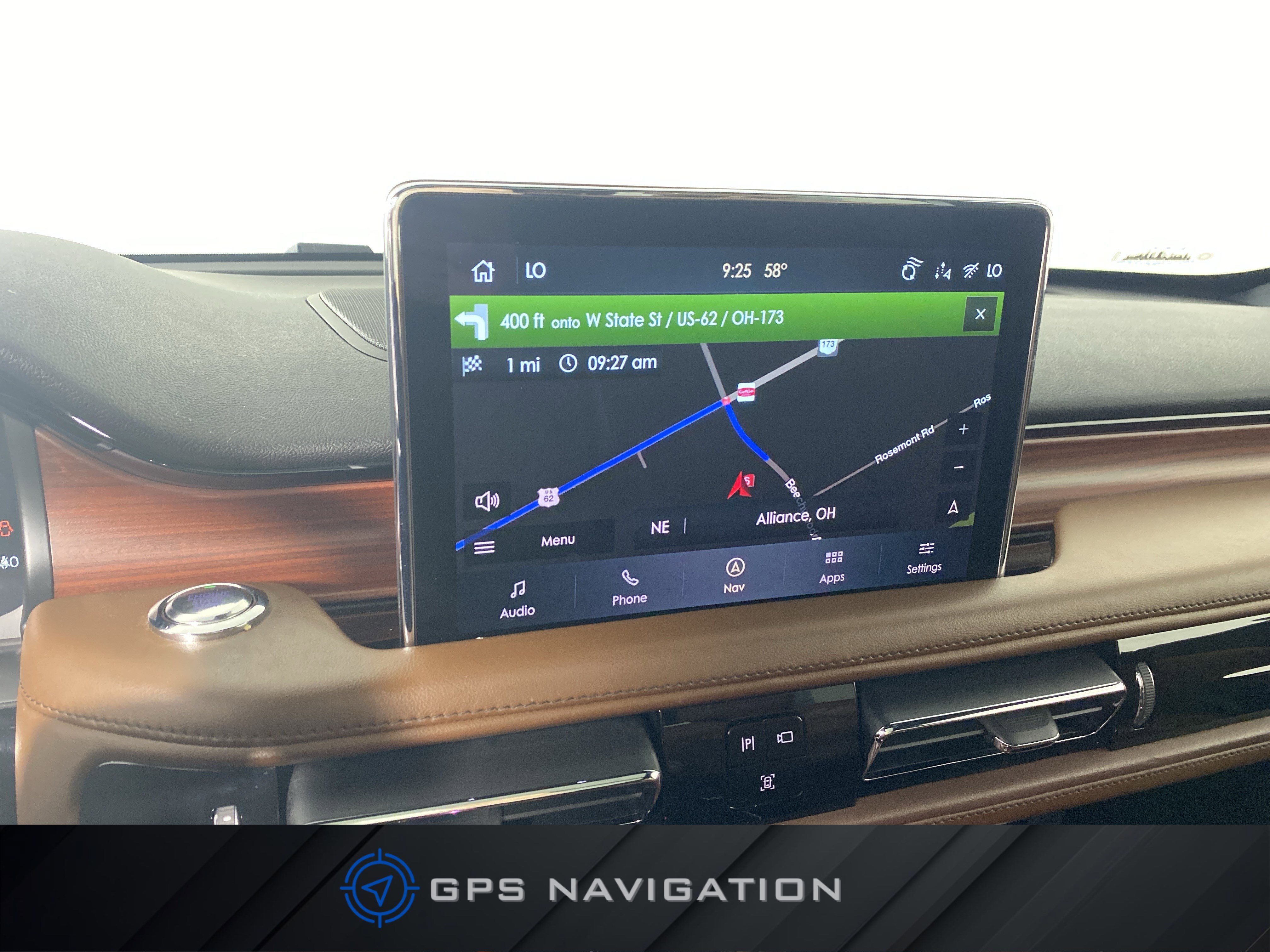 Used 2021 Lincoln Aviator Reserve w/ Equipment Group 208A image 4