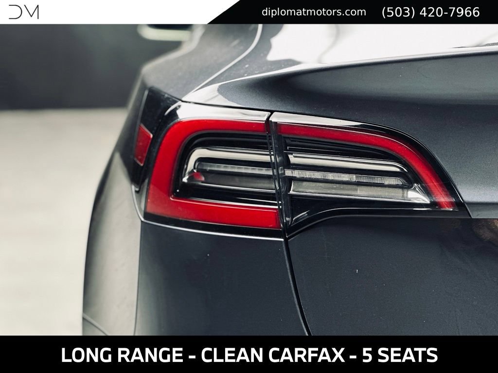 Used 2018 Tesla Model 3 Long Range RWD image 15