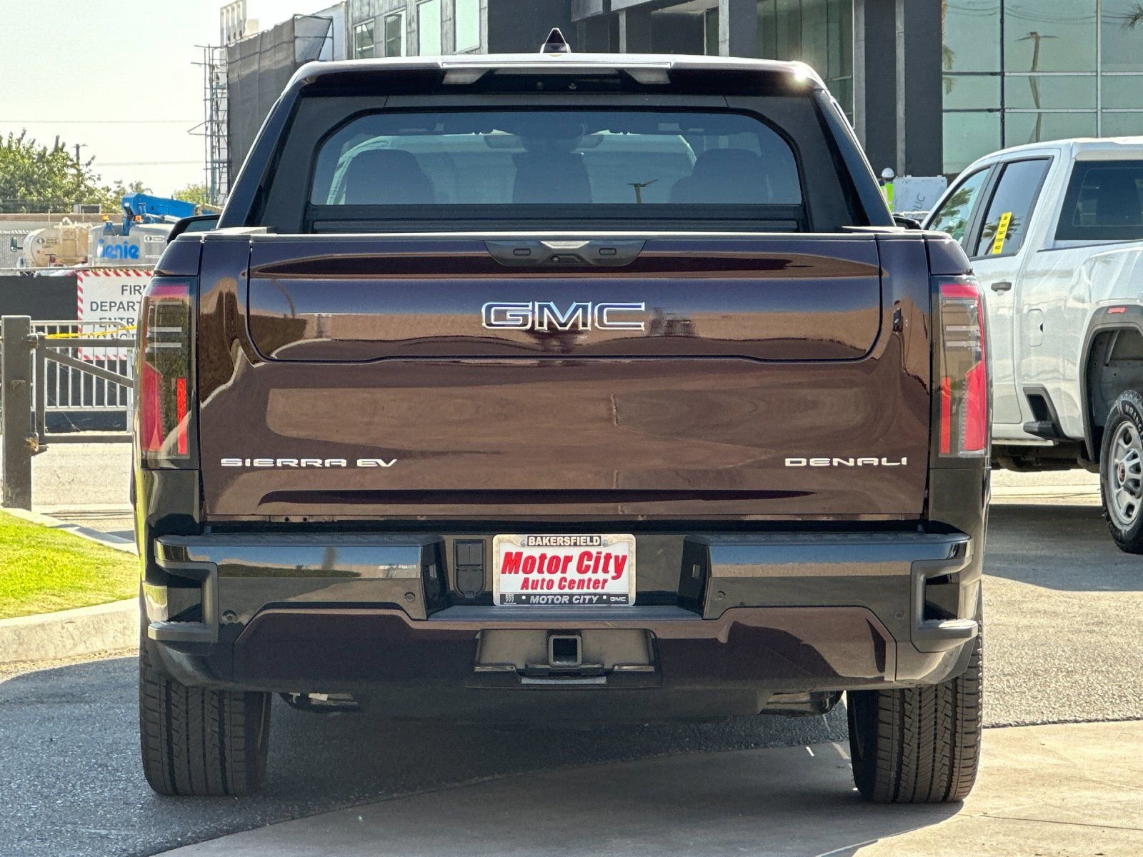 New 2025 GMC Sierra EV Denali AWD/4WD image 5