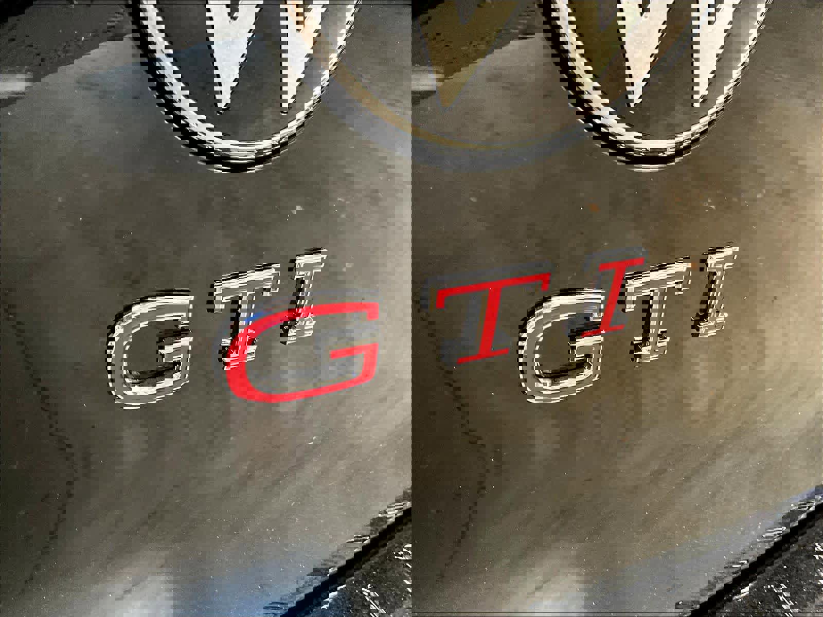 New 2025 Volkswagen GTI SE image 25