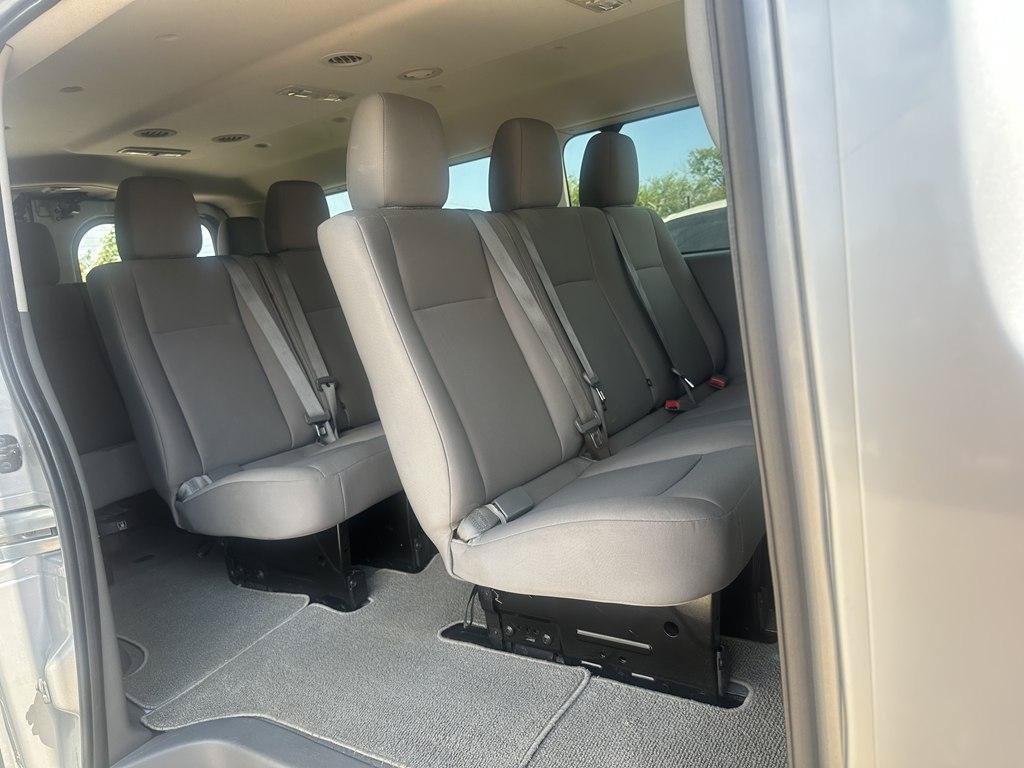Used 2019 Nissan NV 3500 SV w/ Navigation Package RWD image 11