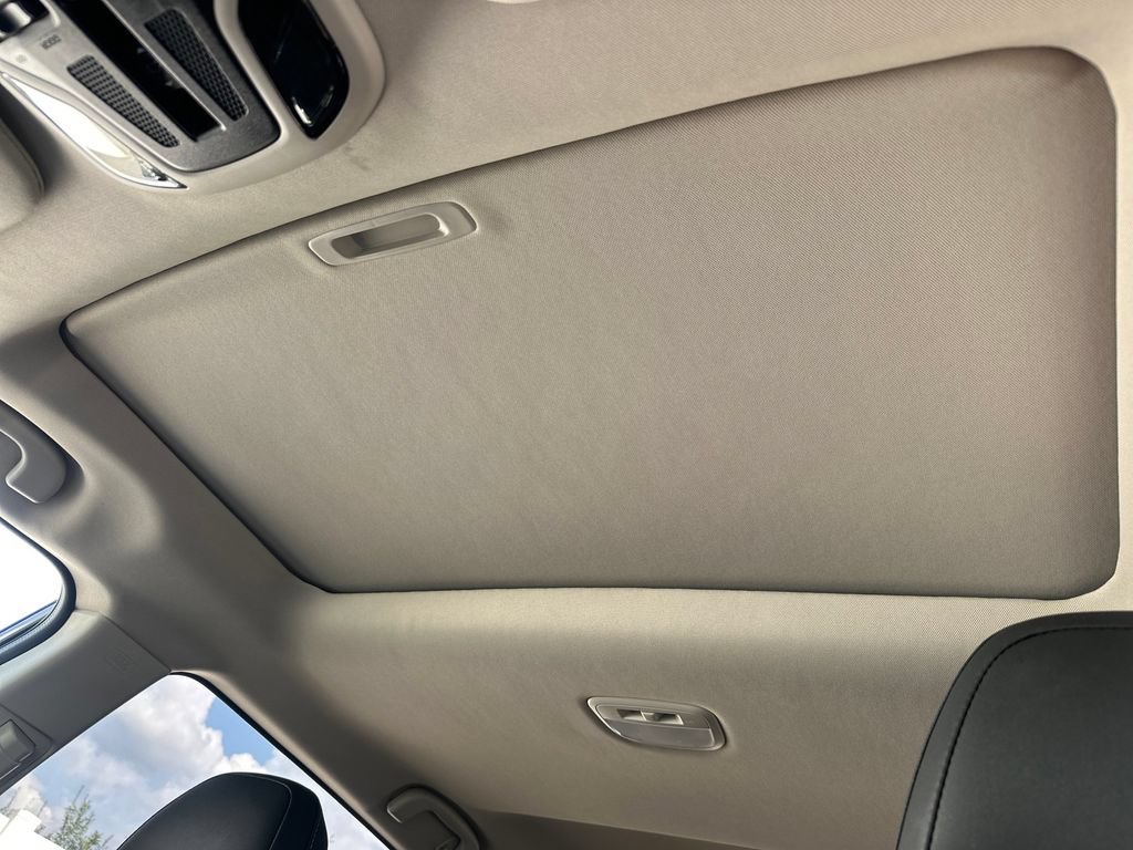 Used 2025 Subaru Outback Onyx Edition AWD/4WD image 17