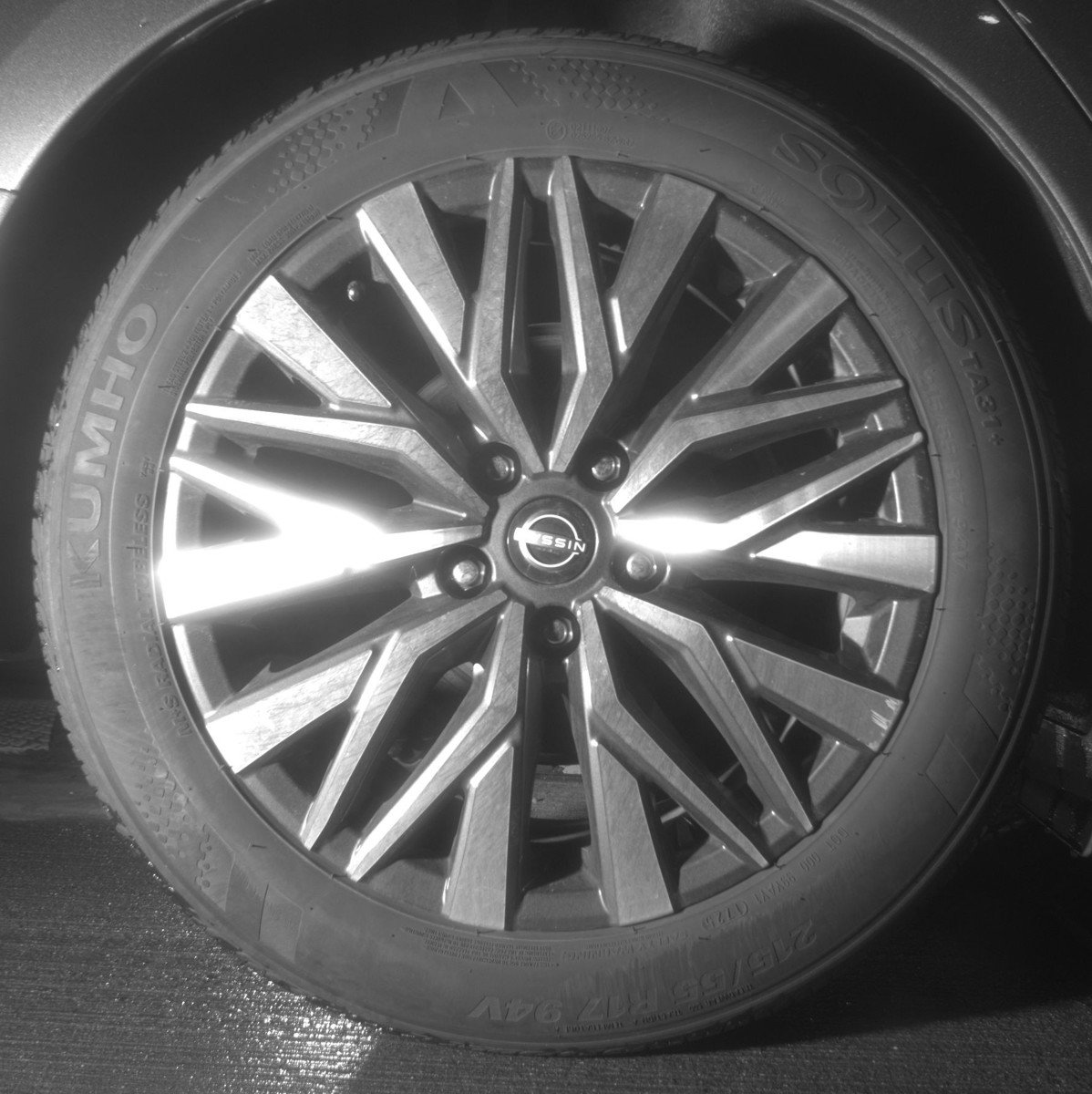 Used 2025 Nissan Altima 2.5 SV image 15