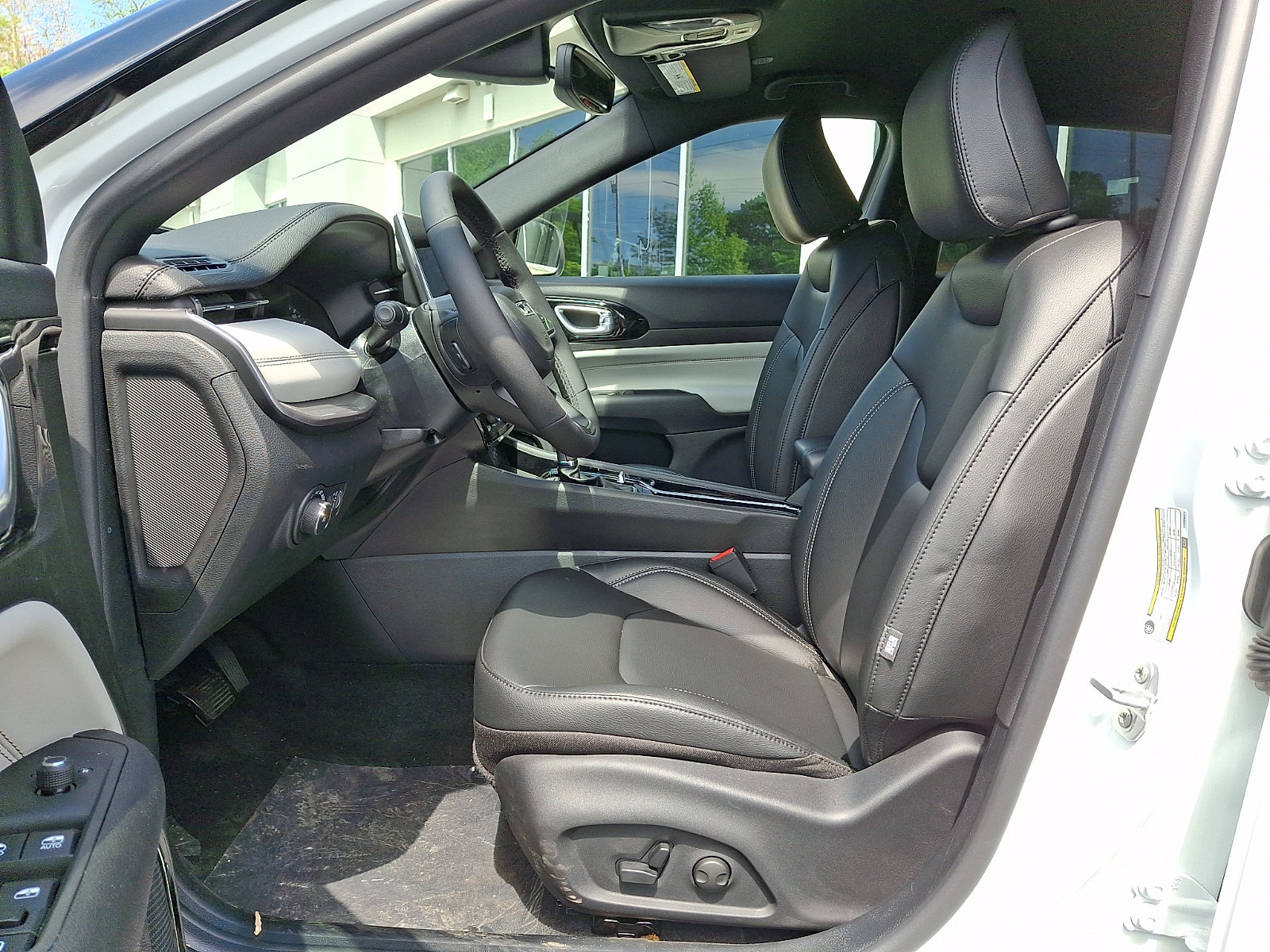 New 2026 Jeep Compass Limited AWD/4WD image 9