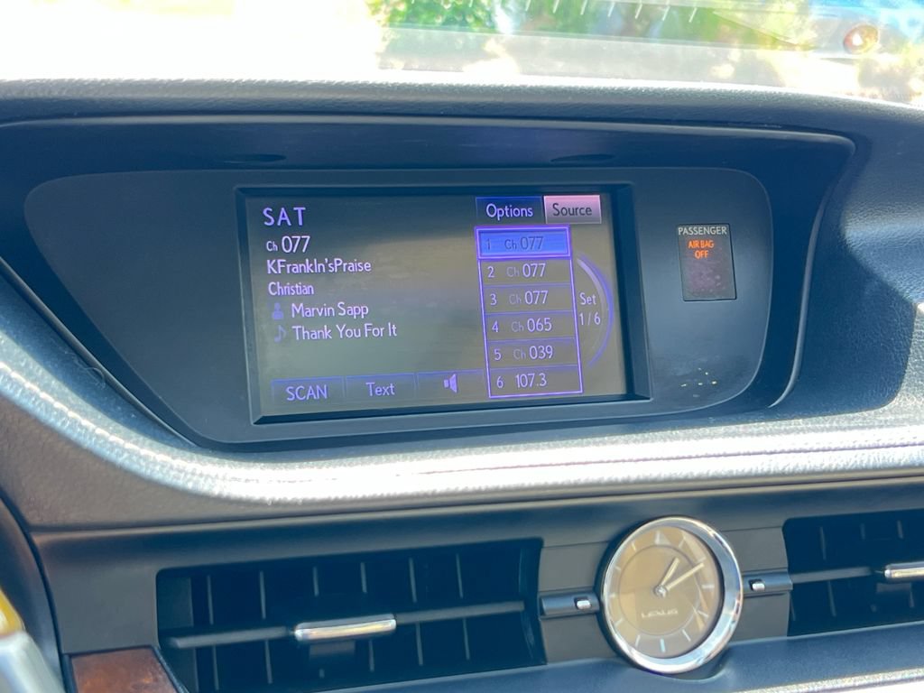 Used 2014 Lexus ES 350 w/ Premium Package FWD image 34