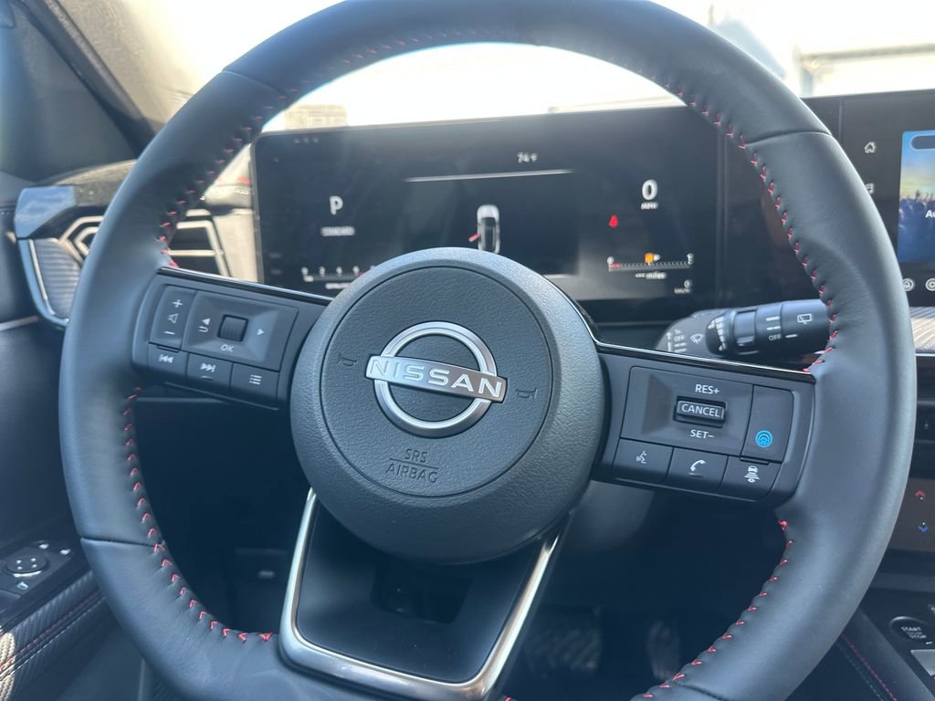 New 2026 Nissan Kicks SR w/ Cold Weather Package FWD image 19